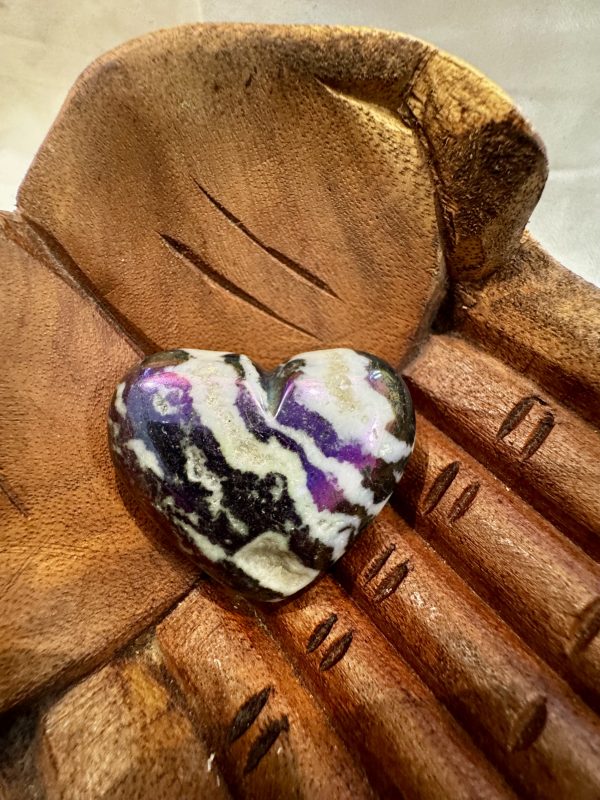 Aura Zebra Aragonite Puffy Heart - Image 2